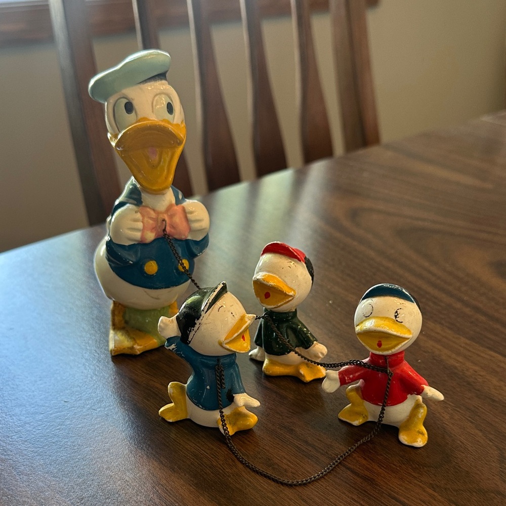 VTG 1960’s Walt Disney Dan Brechner Exclusive Donald Duck Figurine